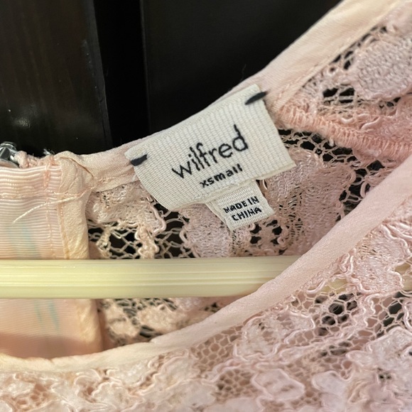 Aritizia Wilfred New Without tags lace tank/camisole top Size x small. - Picture 3 of 5